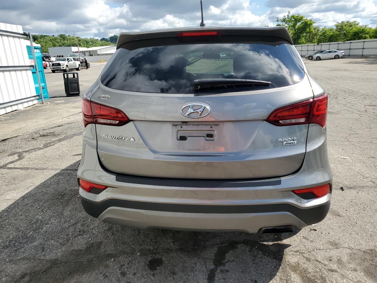 5NMZTDLB5JH073174 2018 Hyundai Santa Fe Sport