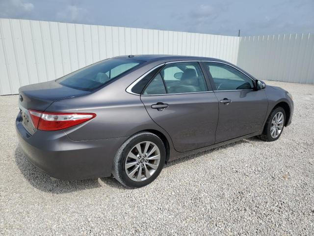 VIN 4T1BF1FK5HU696392 2017 Toyota Camry, LE no.3