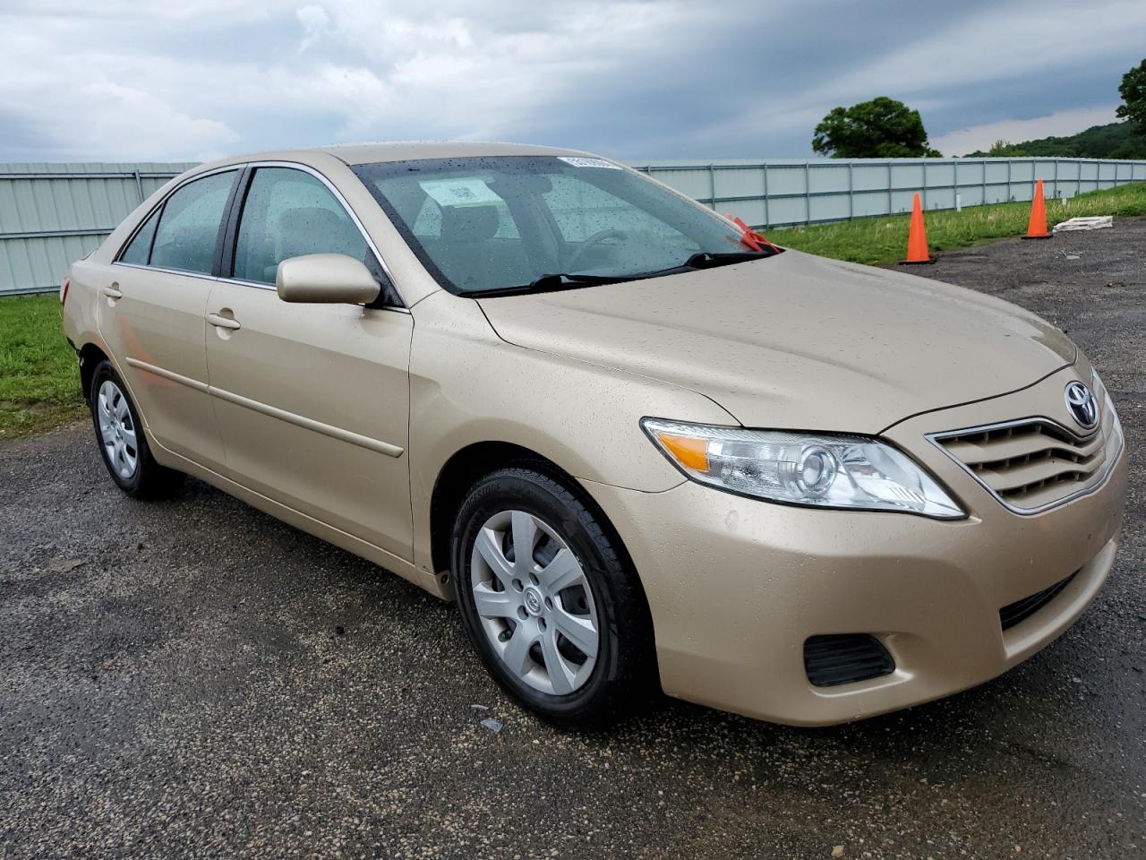 4T1BF3EK1BU129116 2011 Toyota Camry Base