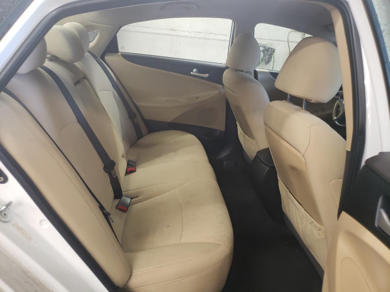 5NPEB4AC3BH072719 2011 Hyundai Sonata Gls