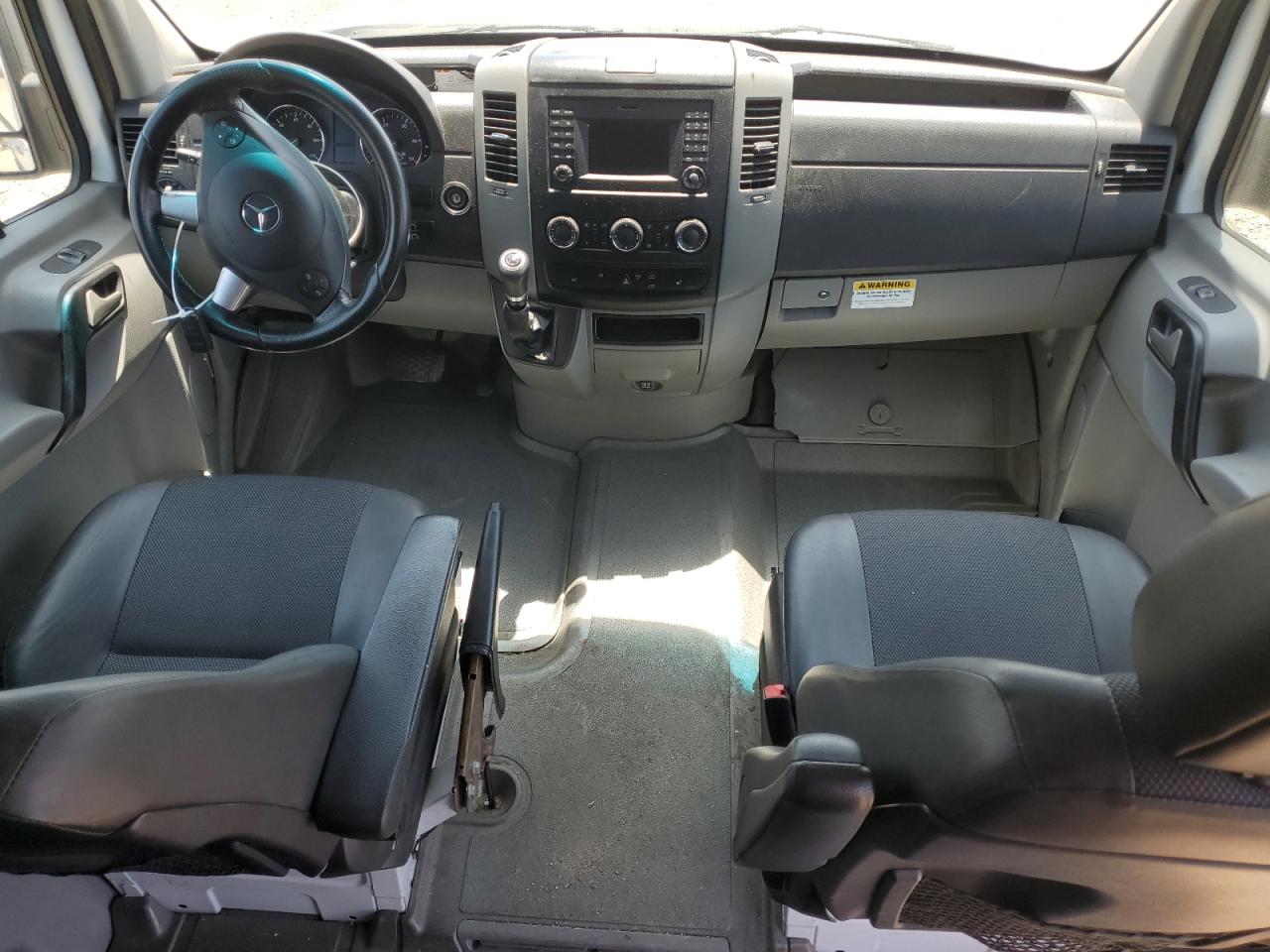 WDZPE7CD7HP534574 2017 Mercedes-Benz Sprinter 2500