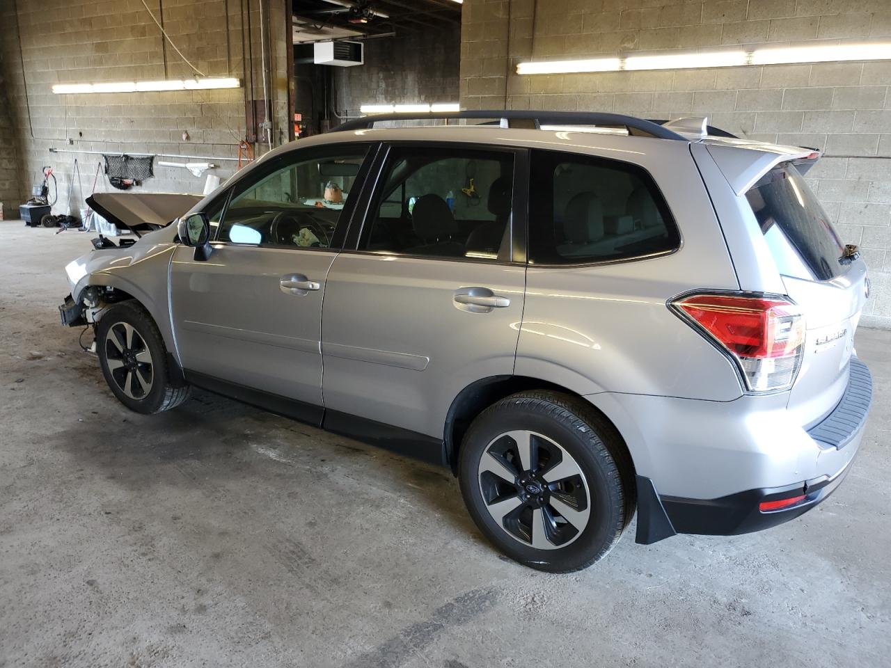 JF2SJAJC2HH454639 2017 Subaru Forester 2.5I Limited