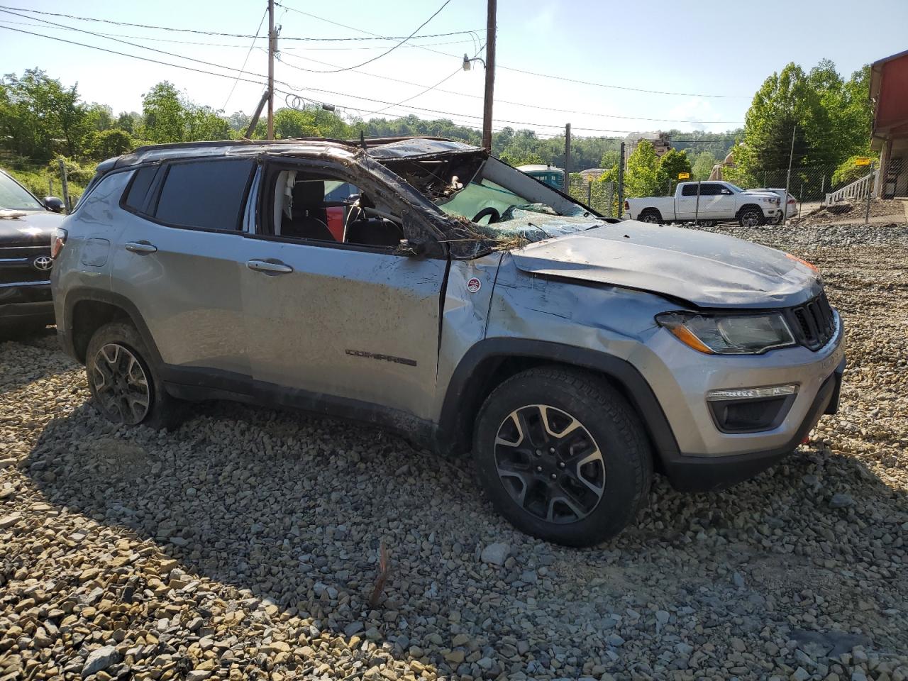 3C4NJDDB4KT675281 2019 Jeep Compass Trailhawk