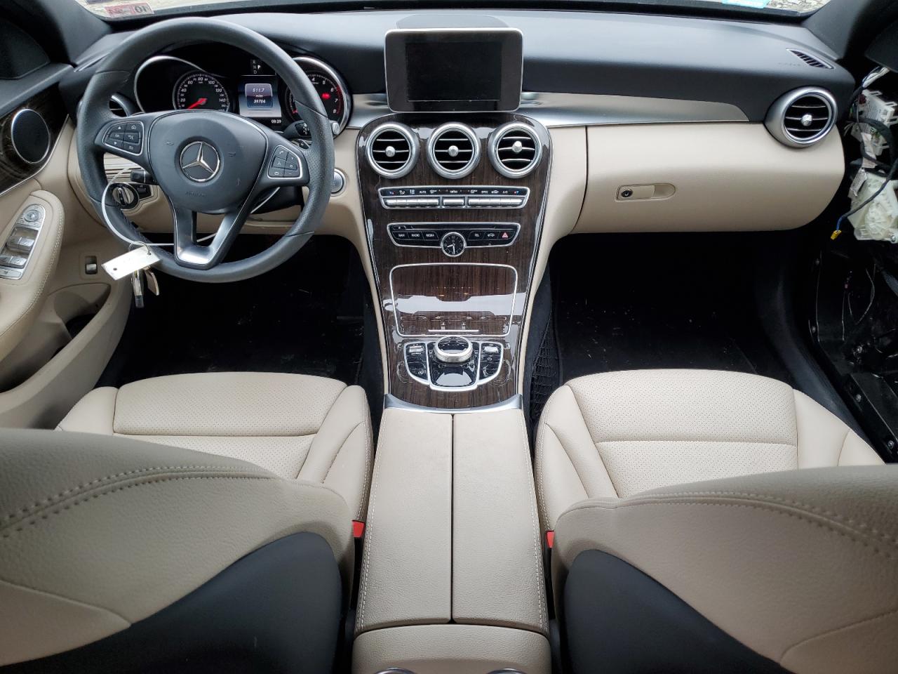 55SWF4KB1JU261394 2018 Mercedes-Benz C 300 4Matic