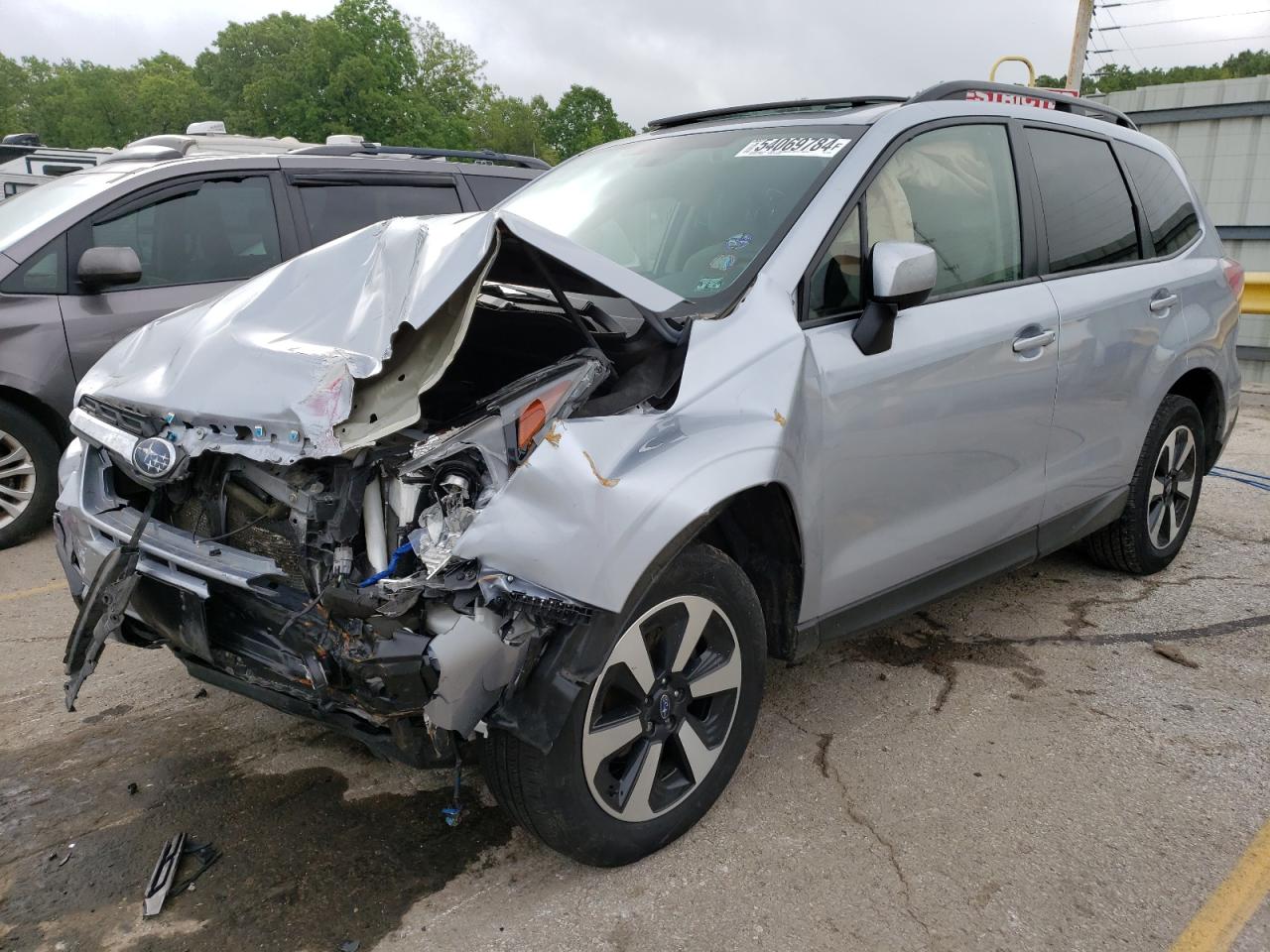 2018 Subaru Forester 2.5I Premium vin: JF2SJAGC9JH482998