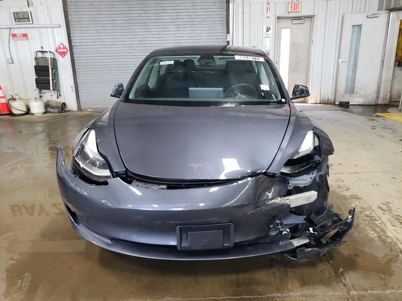 2022 Tesla Model 3 vin: 5YJ3E1EA1NF289226