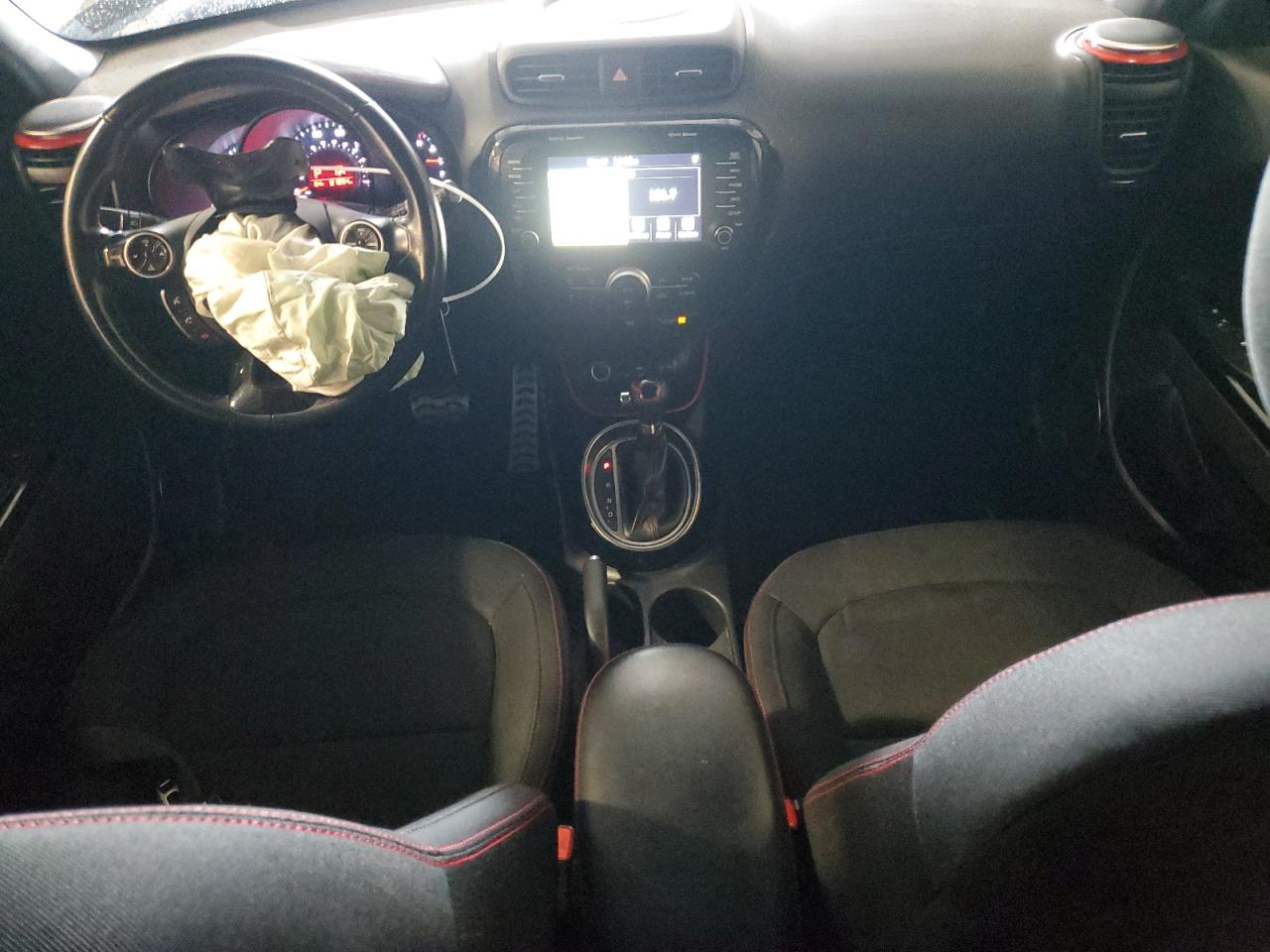 KNDJP3A52G7350050 2016 Kia Soul +