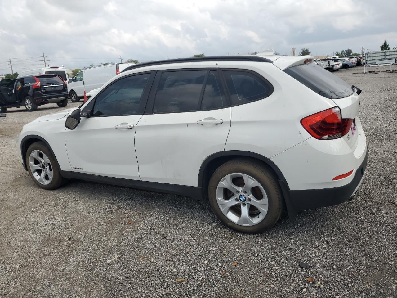 2014 BMW X1 Sdrive28I vin: WBAVM1C56EVW49462