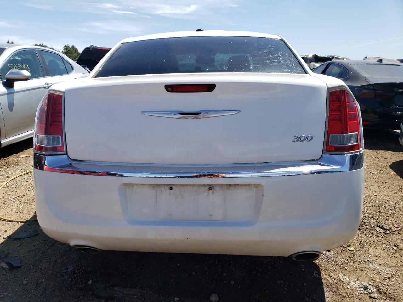 2C3CA5CG3BH537397 2011 Chrysler 300 Limited