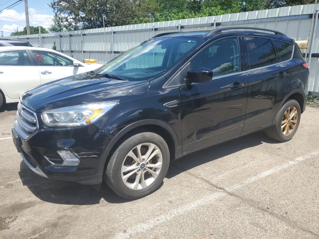 2017 Ford Escape Se vin: 1FMCU9GD4HUE82356