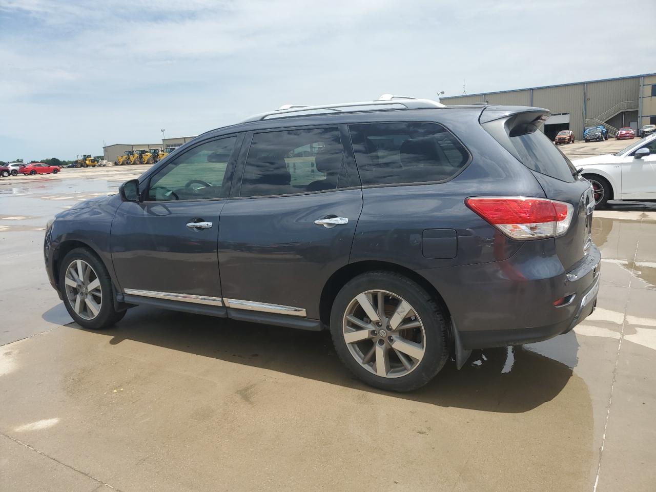 2014 Nissan Pathfinder S vin: 5N1AR2MN7EC697633
