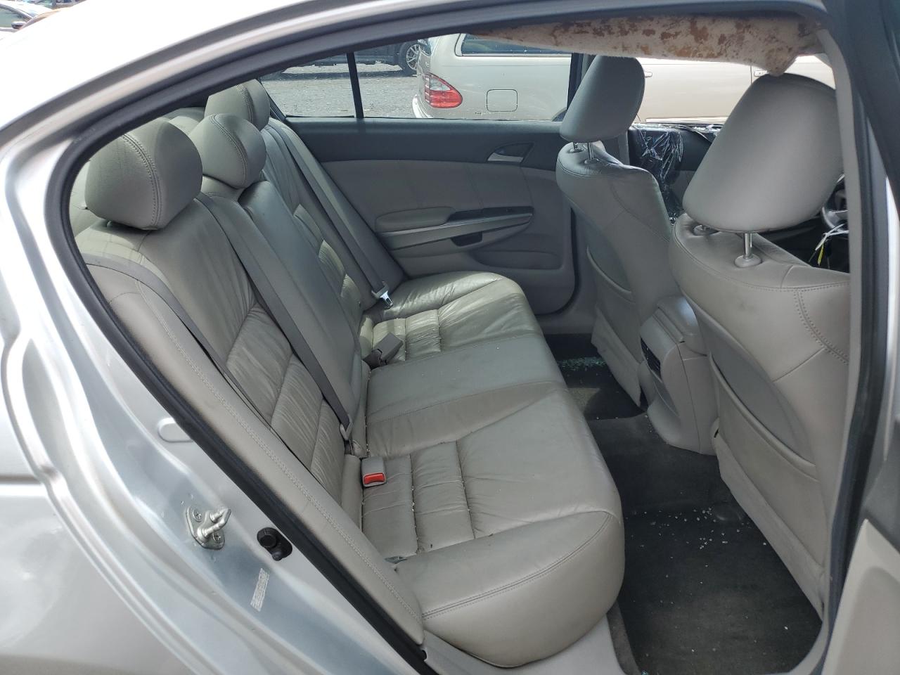 1HGCP2F86AA143792 2010 Honda Accord Exl