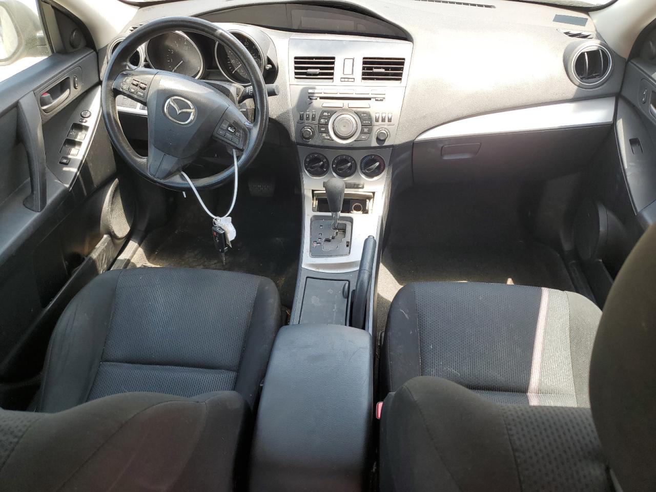 JM1BL1SF2A1332170 2010 Mazda 3 I