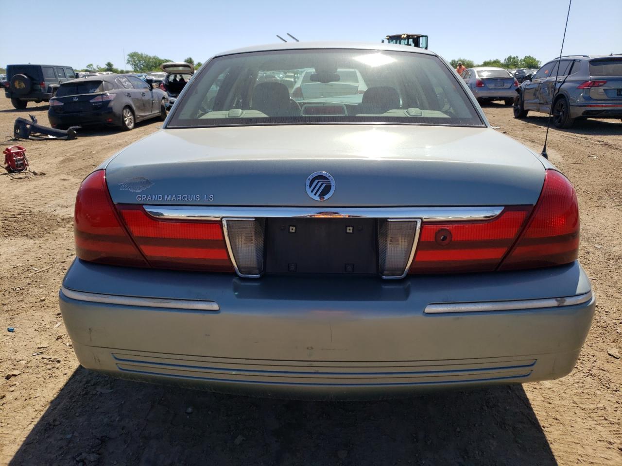 2MEHM75W55X657946 2005 Mercury Grand Marquis Ls