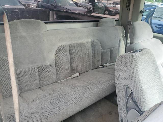 1993 Chevrolet Gmt-400 C1500 VIN: 2GCEC19K4P1158928 Lot: 55158324