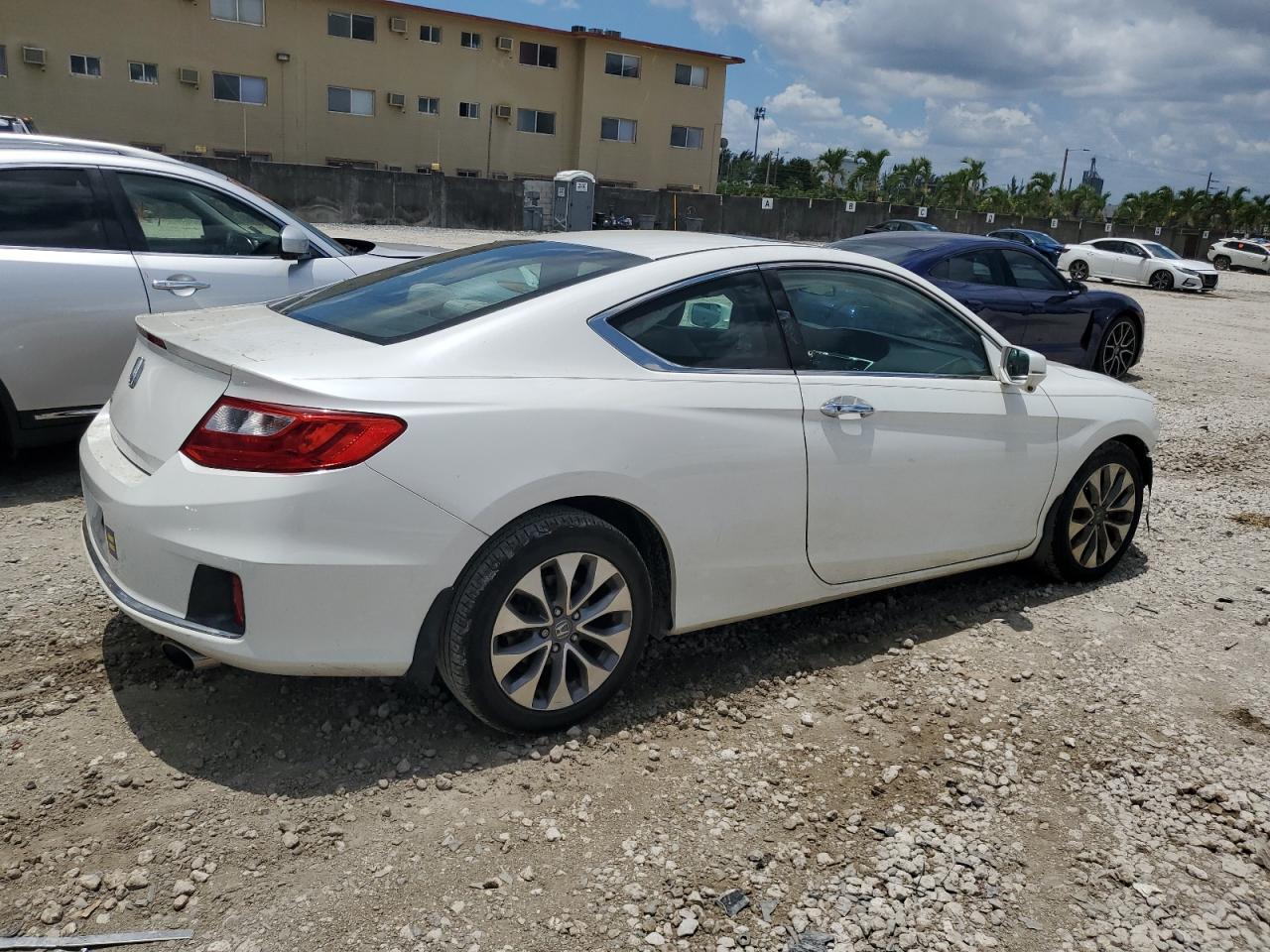 1HGCT1B76FA014025 2015 Honda Accord Ex