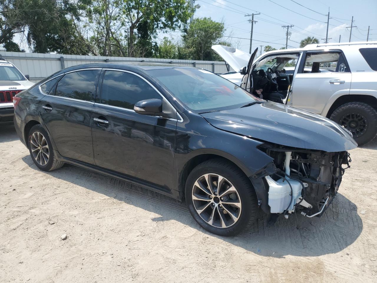 4T1BK1EB5JU268485 2018 Toyota Avalon Xle