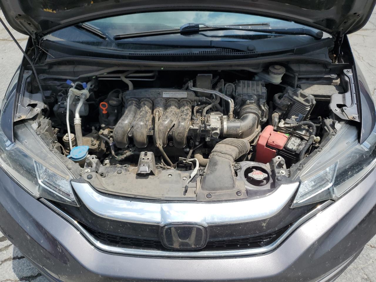 3HGGK5H59JM705370 2018 Honda Fit Lx
