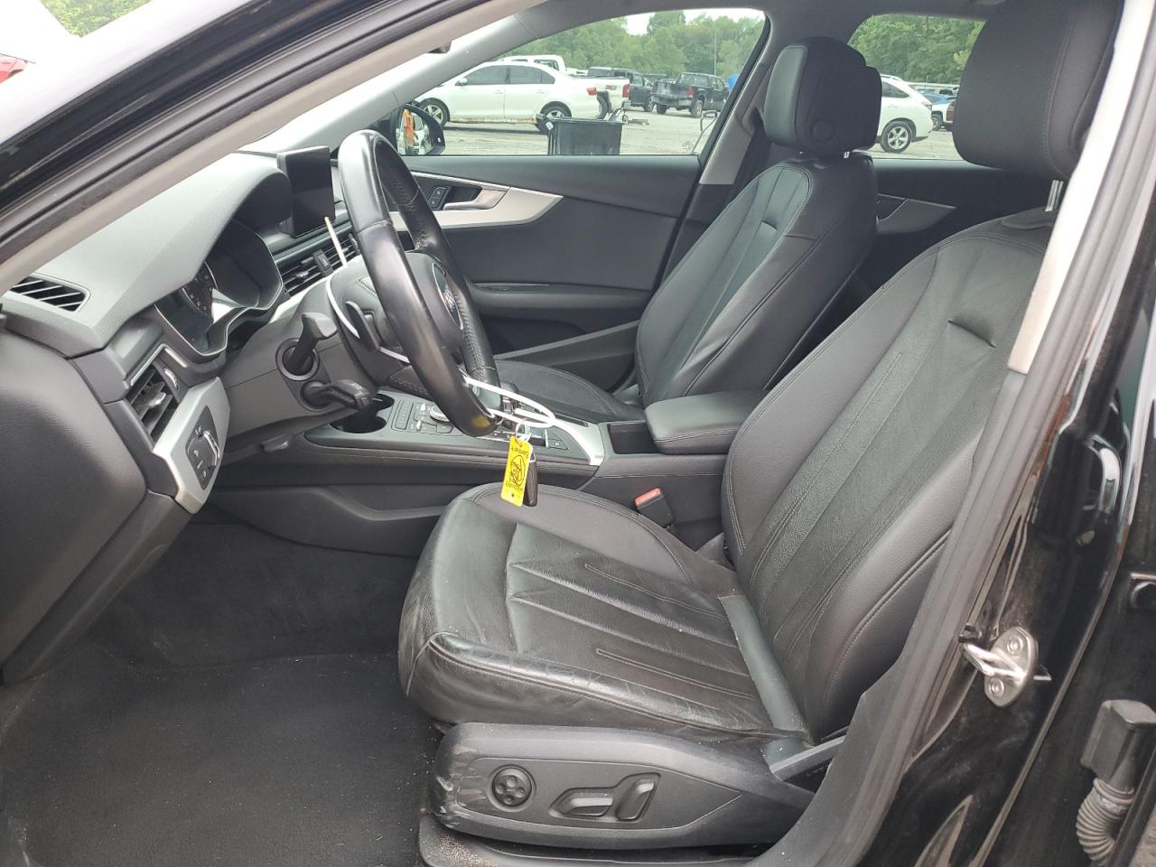 WAUANAF40HN022825 2017 Audi A4 Premium