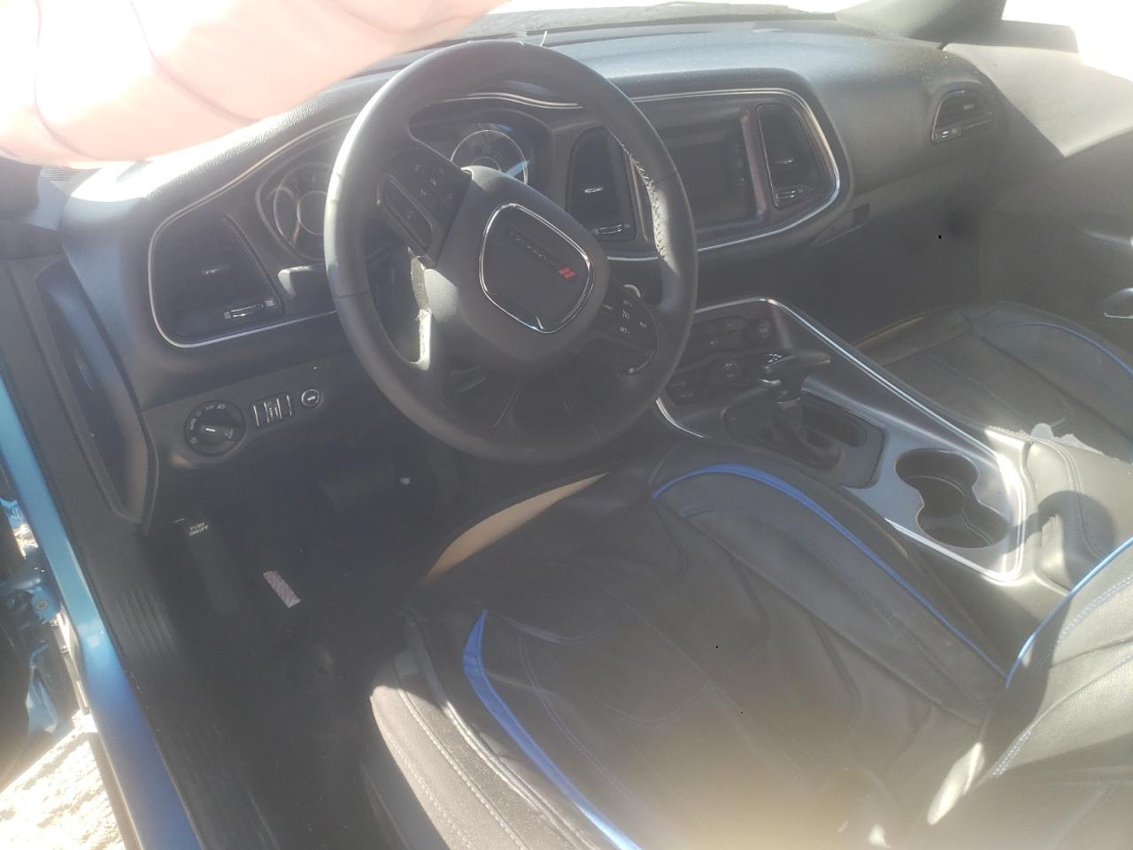 2C3CDZATXFH822120 2015 Dodge Challenger Sxt