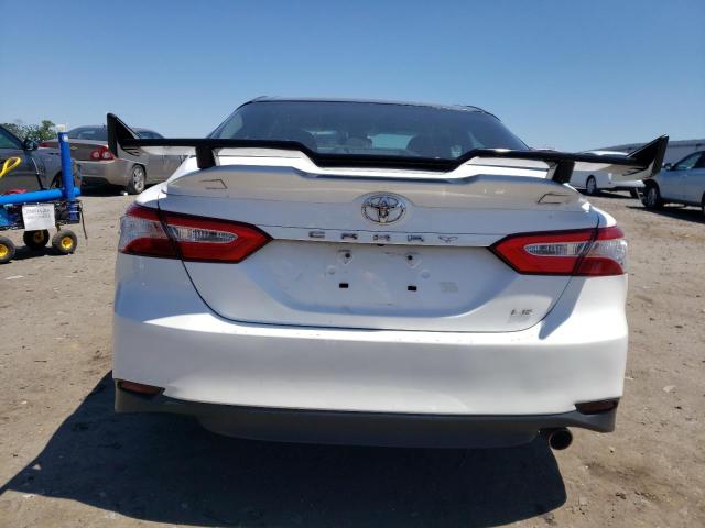 2018 Toyota Camry L VIN: 4T1B11HK2JU132491 Lot: 57112784