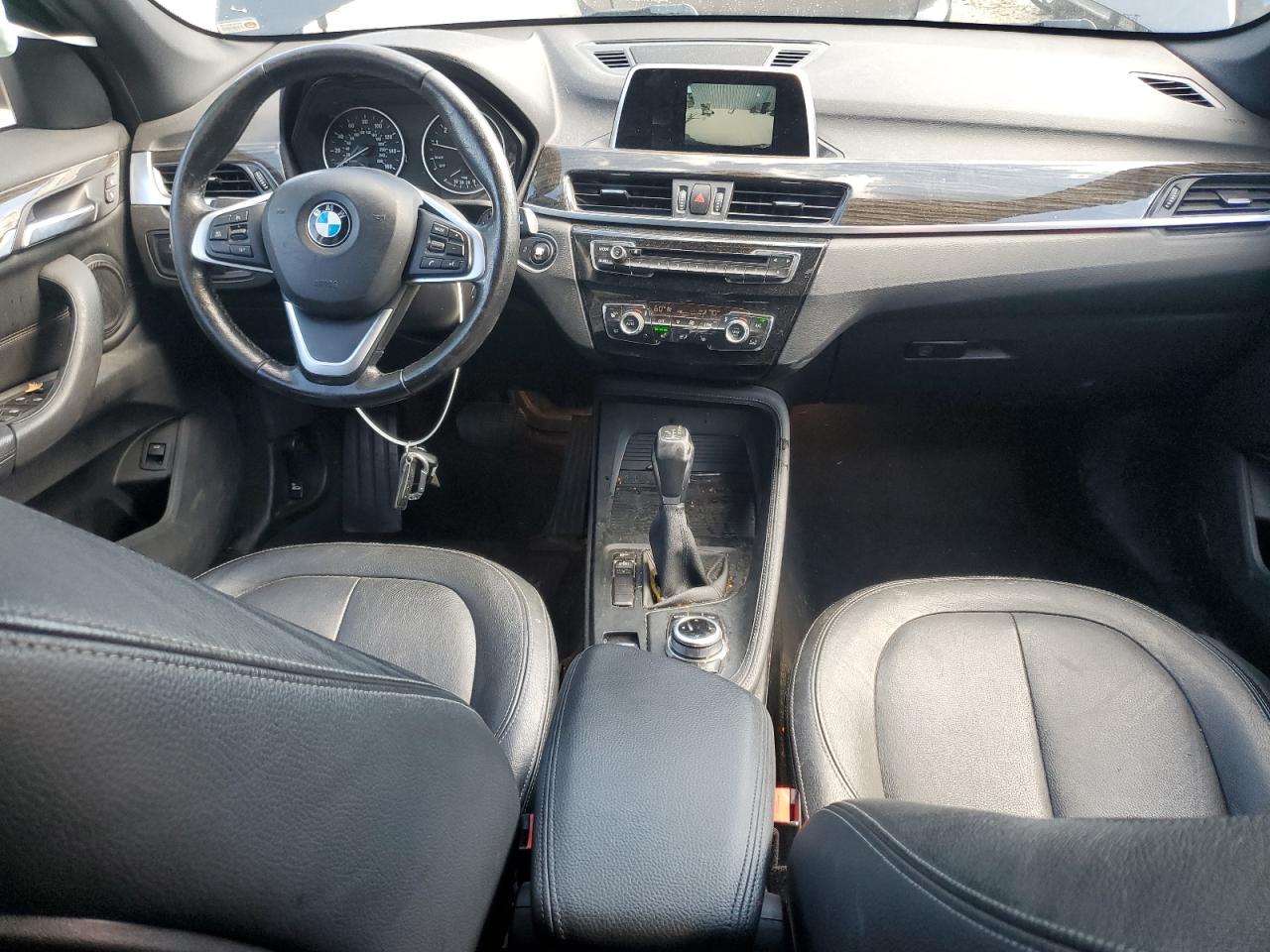 WBXHU7C30J5H40745 2018 BMW X1 Sdrive28I