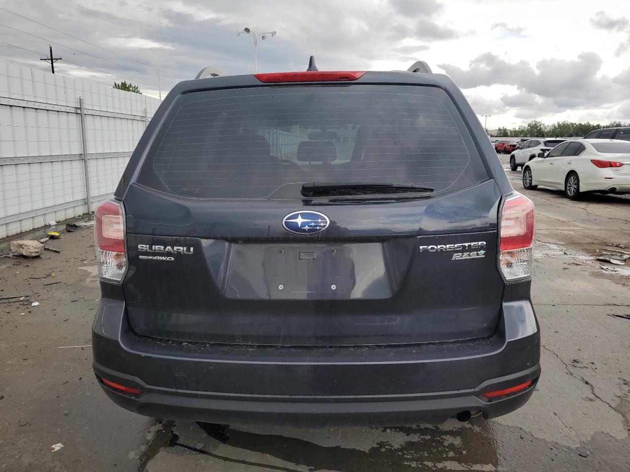 JF2SJABC8HH801941 2017 Subaru Forester 2.5I