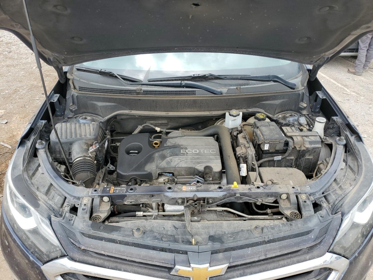 3GNAXJEV7JL127026 2018 Chevrolet Equinox Lt