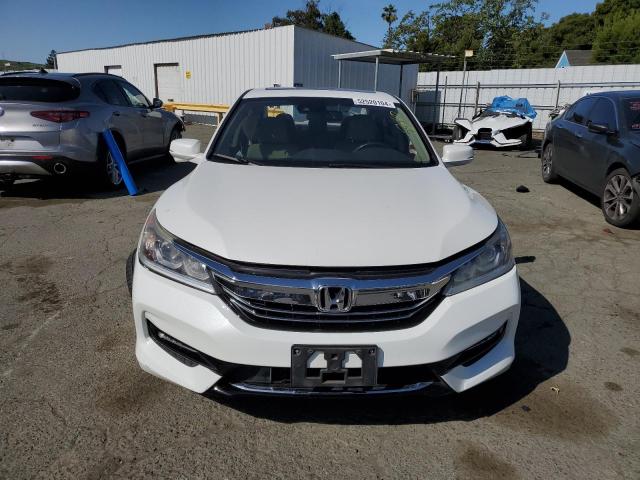 2017 HONDA ACCORD HYB JHMCR6F54HC023184  52520104