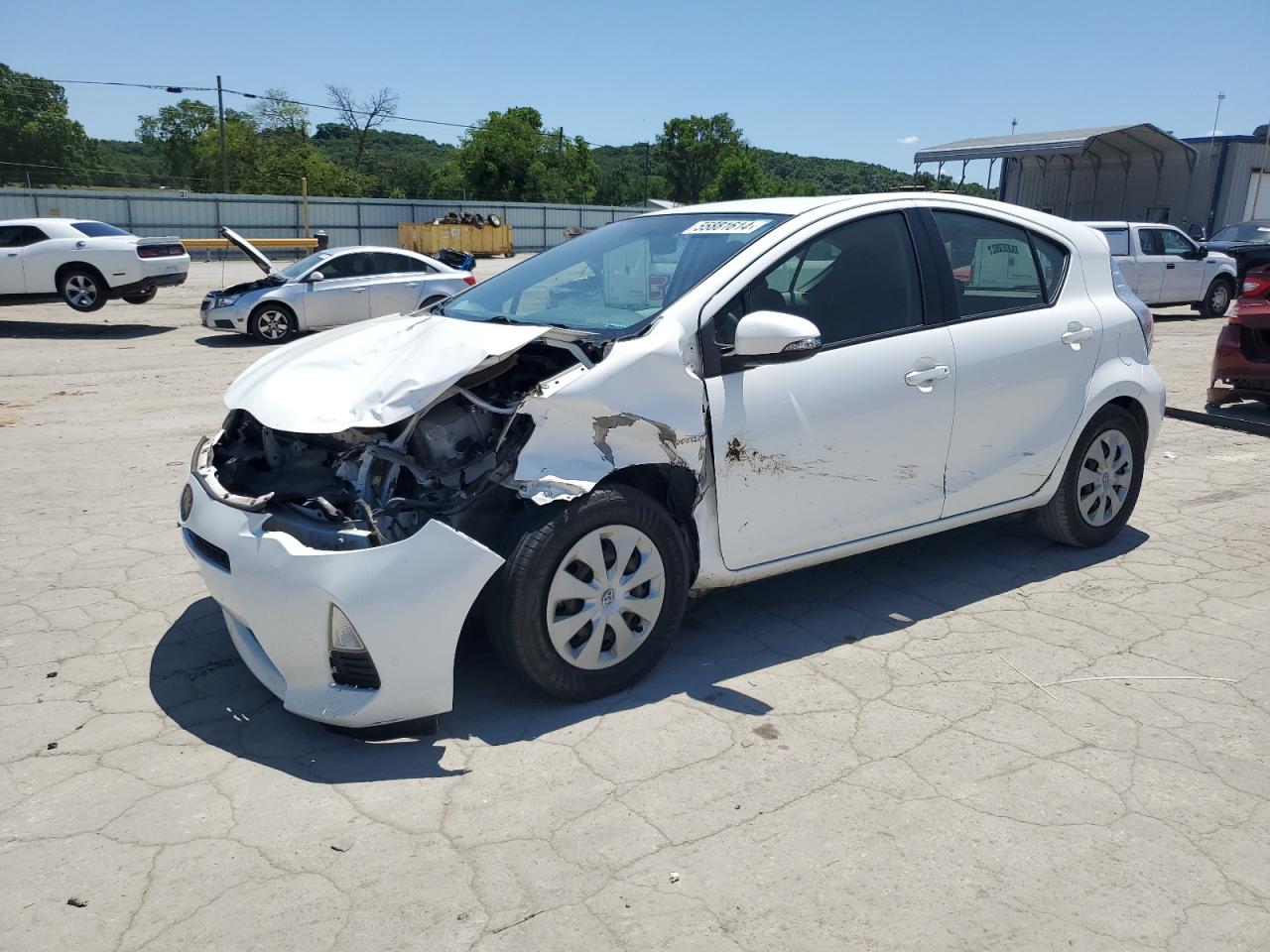 2013 Toyota Prius C vin: JTDKDTB35D1054691