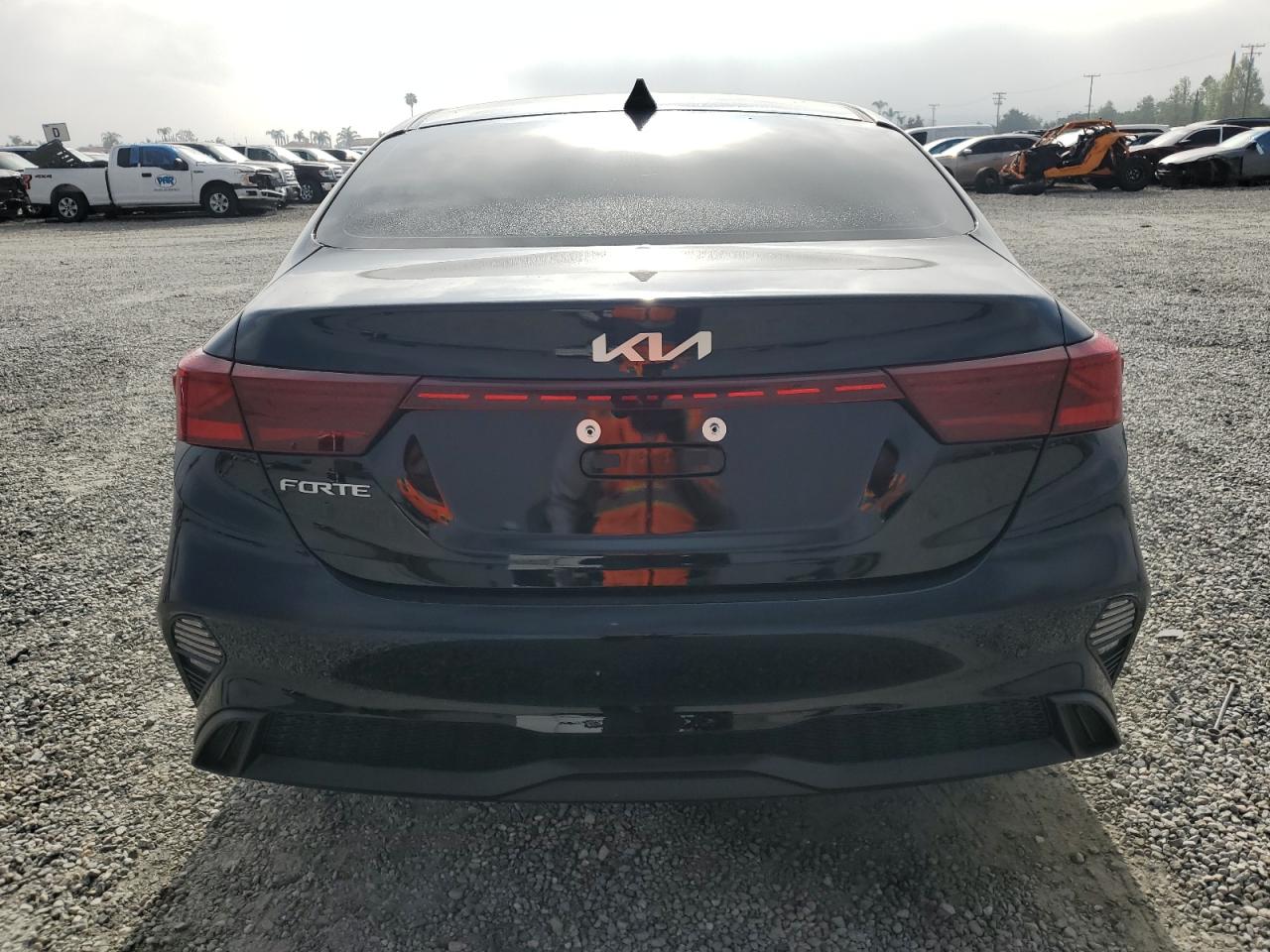 3KPF24AD1RE770225 2024 Kia Forte Lx