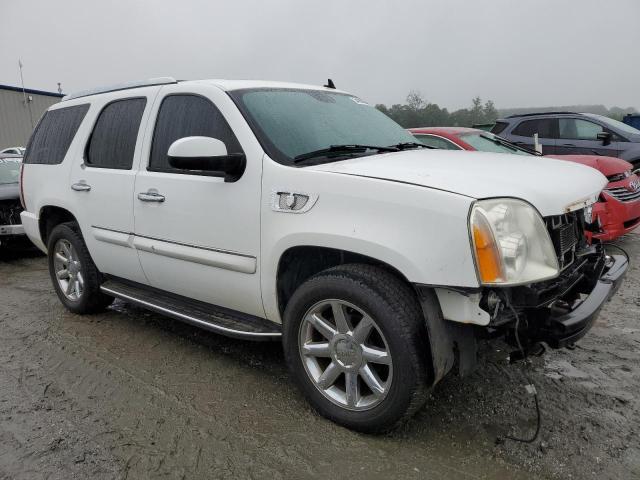 2008 GMC Yukon Denali VIN: 1GKFK63888J153891 Lot: 54387624