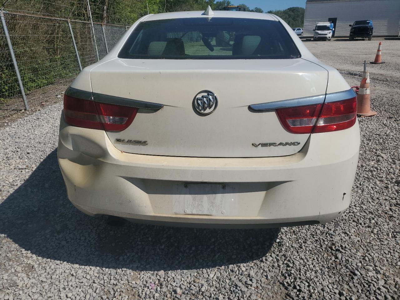 1G4PP5SK2F4108462 2015 Buick Verano