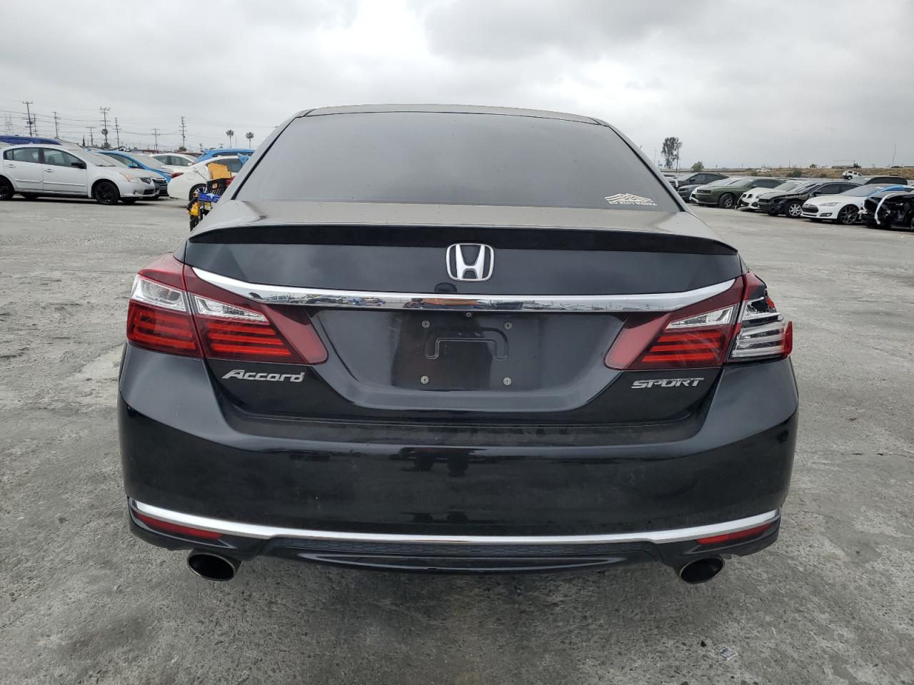 1HGCR2F5XHA055449 2017 Honda Accord Sport