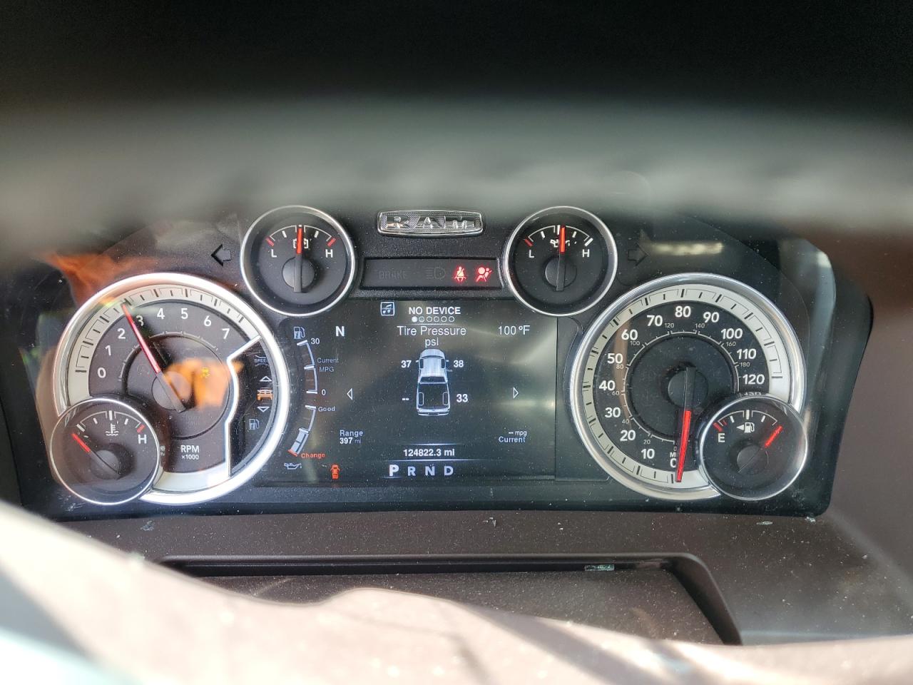 1C6RR7VT8GS410107 2016 Ram 1500 Laramie