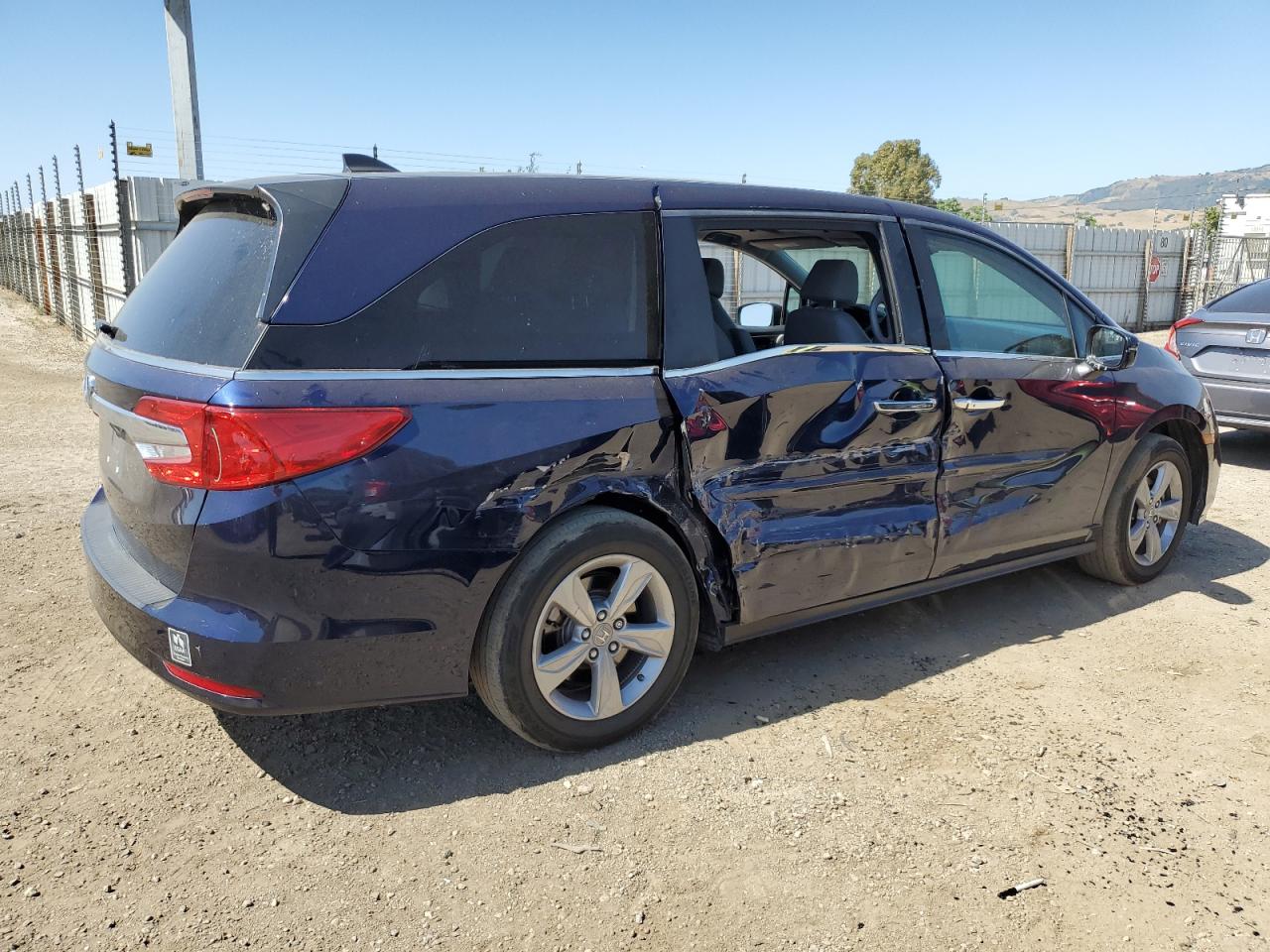 5FNRL6H76KB073980 2019 Honda Odyssey Exl