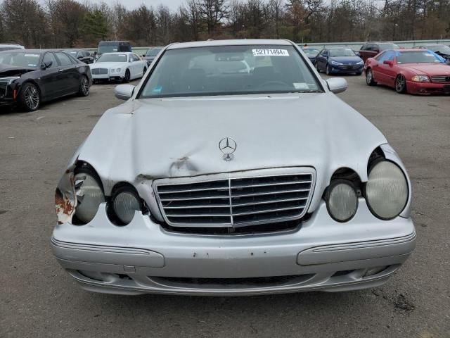 2000 Mercedes-Benz E 320 4Matic VIN: WDBJF82J2YX042890 Lot: 52771494