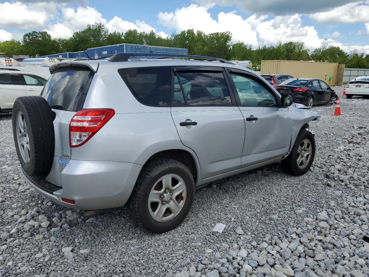 2T3BF4DV9BW118261 2011 Toyota Rav4