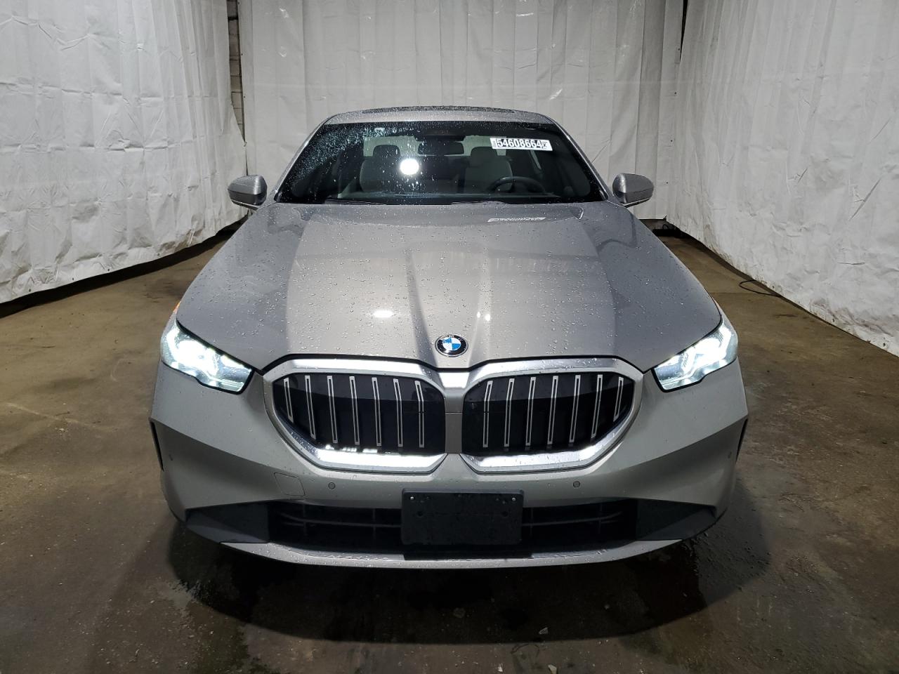 2024 BMW 530 Xi vin: WBA53FJ0XRCR09600