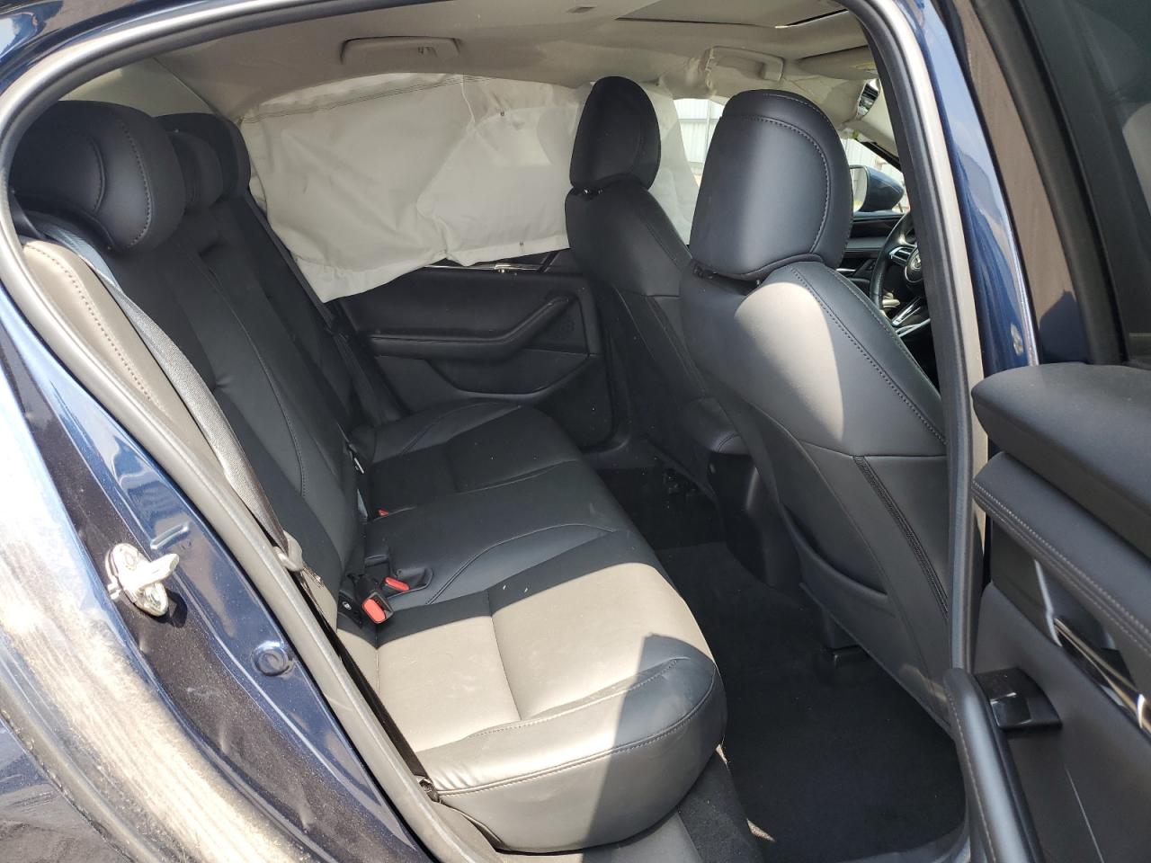 3MZBPACL6NM318044 2022 Mazda 3 Preferred