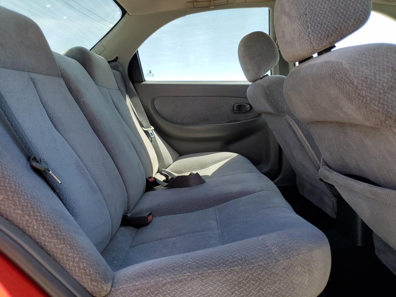 KNAFB121325128705 2002 Kia Spectra Base