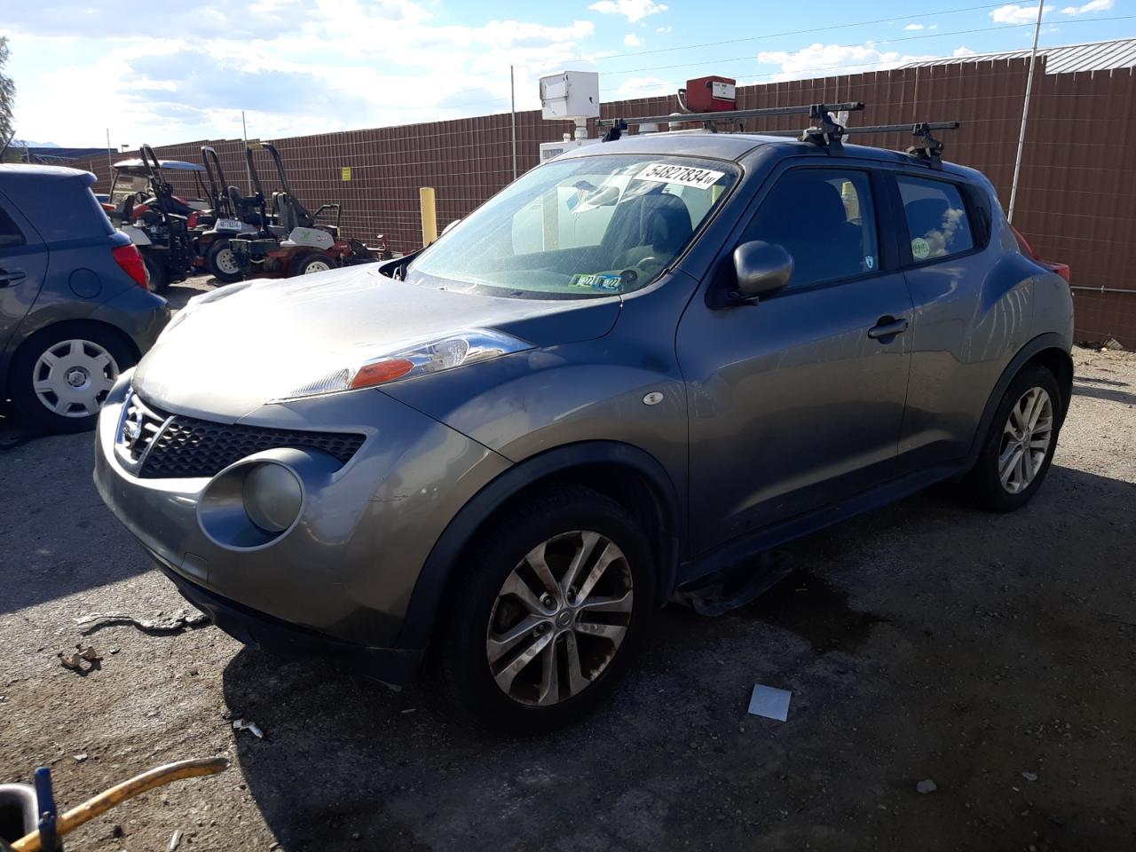 JN8AF5MV0BT010670 2011 Nissan Juke S