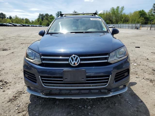 2011 Volkswagen Touareg V6 VIN: WVGFF9BP9BD000898 Lot: 54950804