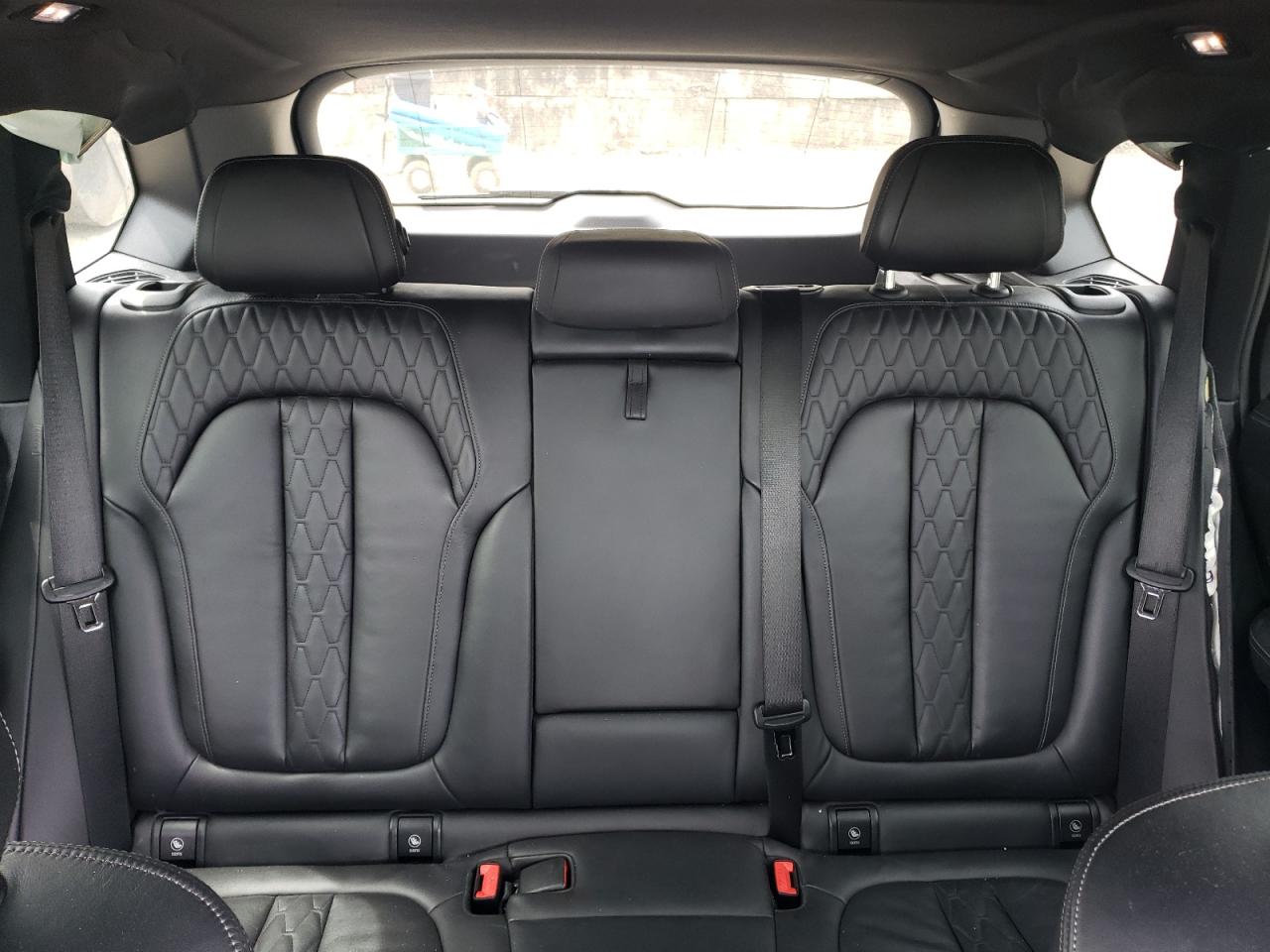 5UXCR6C50KLL22831 2019 BMW X5 xDrive40I