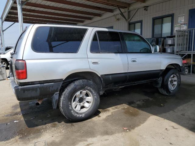 2002 Toyota 4Runner Sr5 VIN: JT3GN86R520239376 Lot: 53531844