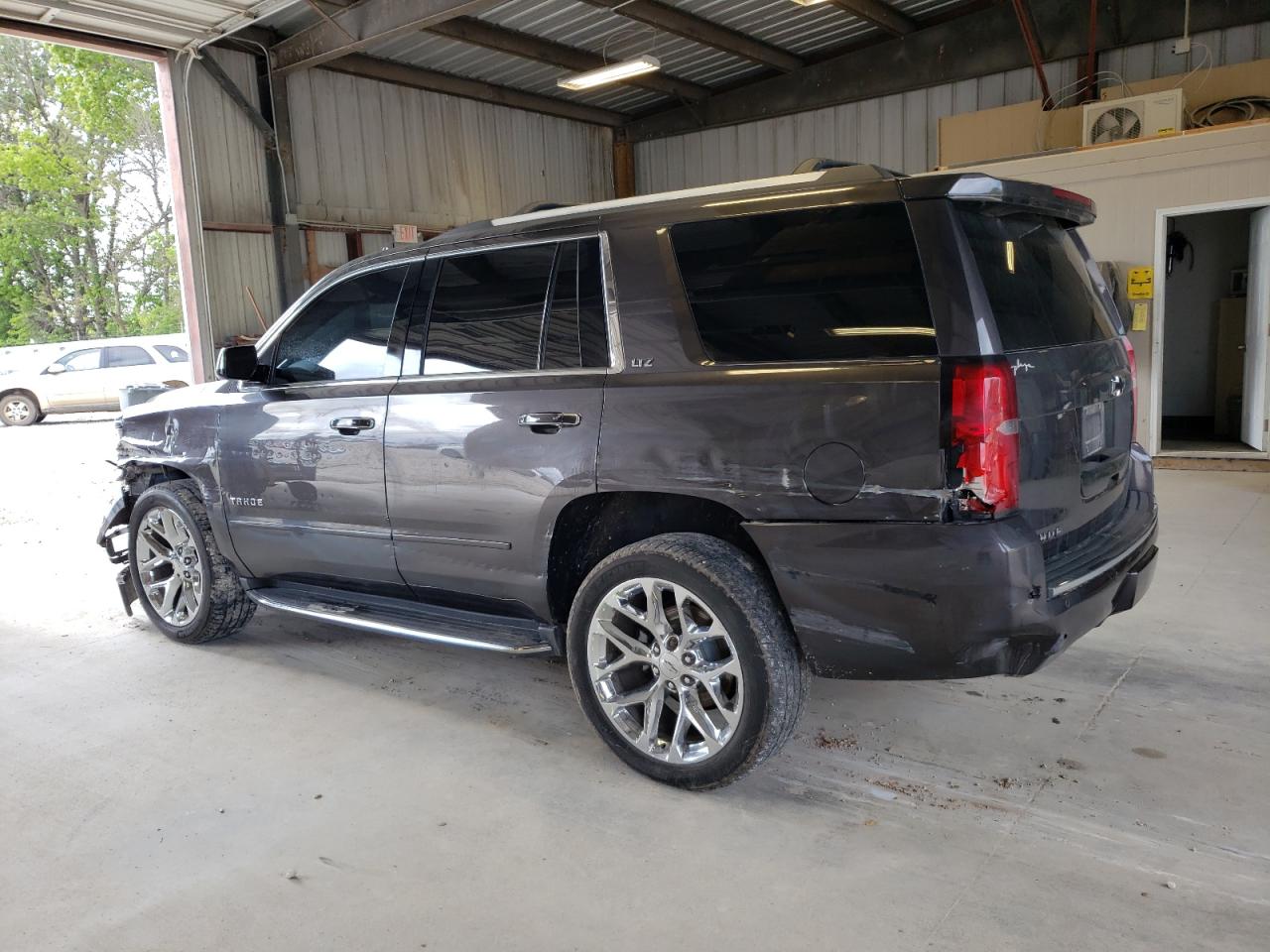 2016 Chevrolet Tahoe K1500 Ltz vin: 1GNSKCKC2GR397364