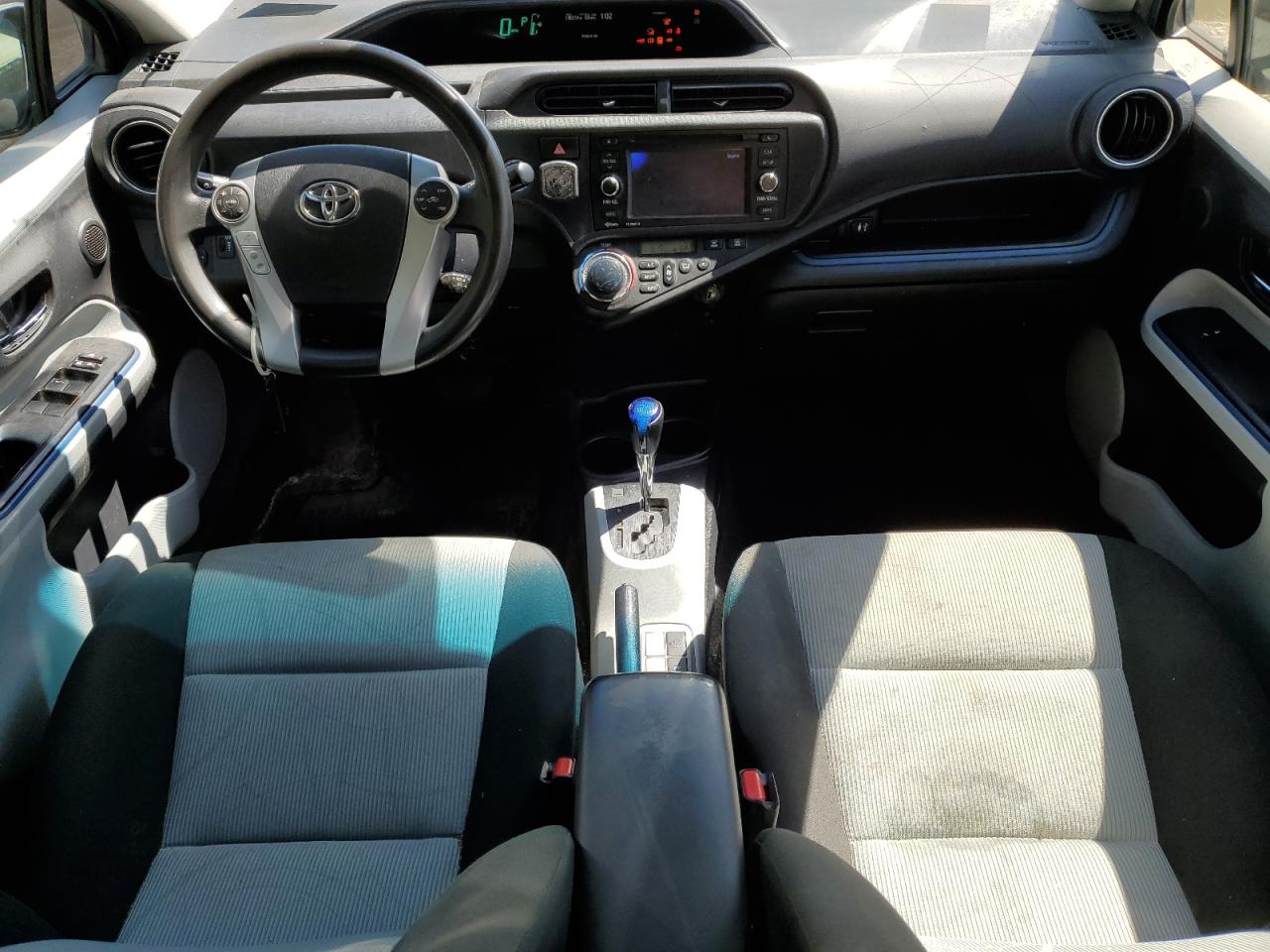 2013 Toyota Prius C vin: JTDKDTB34D1053385