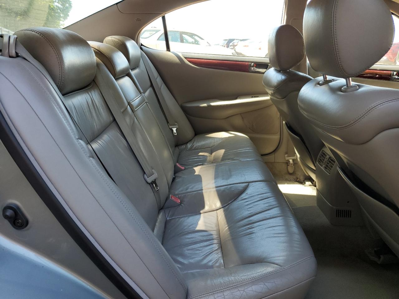 JTHBF30G736008439 2003 Lexus Es 300