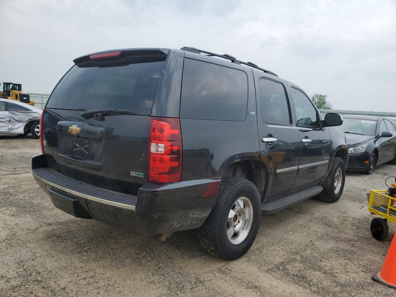 1GNSKCE08BR340029 2011 Chevrolet Tahoe K1500 Ltz