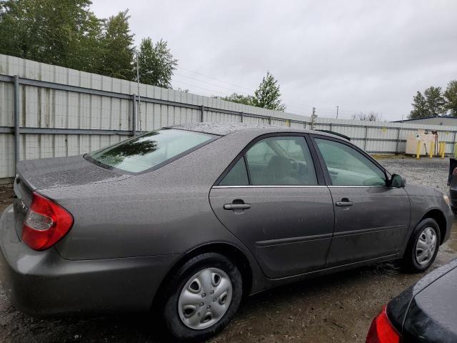 2004 Toyota Camry Le VIN: 4T1BE32K44U884447 Lot: 55916304